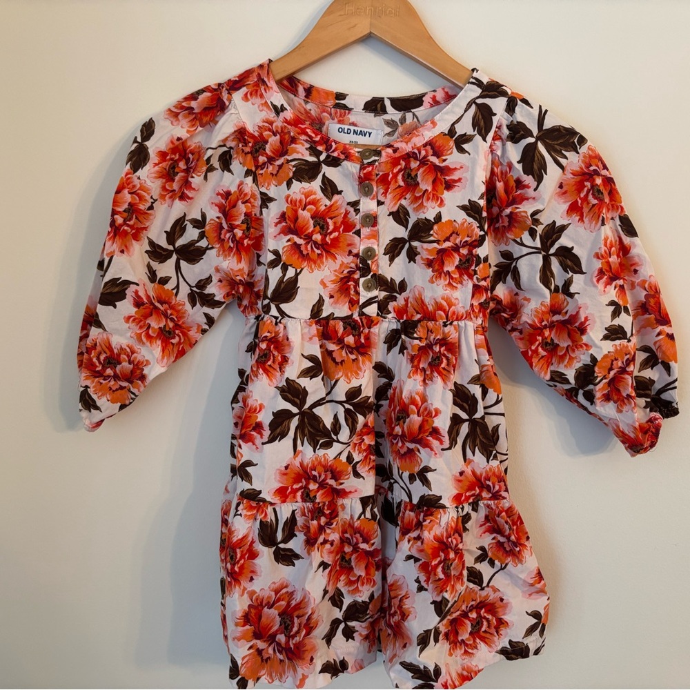 Old Navy White and Red Puff Sleeve Sundress